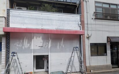 京都府京都市右京区西京極中町｜軒先テント撤去